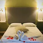 Alcapri Centro Bed & Breakfast Naples